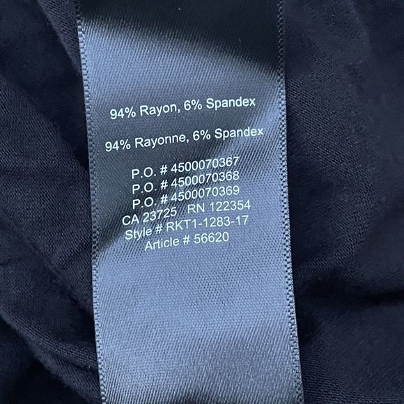 Babaton Aritzia Norris Shirt Women's Size Large Black 3/4 Sleeve Side Slits Top - Picture 7 of 15